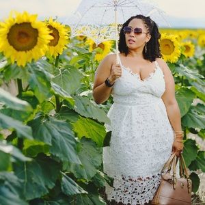 City Chic- So Fancy Cream Lace Dress (Sz 16)